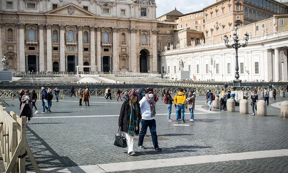 Κορονοϊός - Ιταλία: Στις έξι θα κλείνουν μπαρ και εστιατόρια